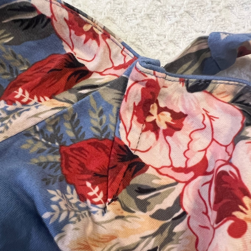 Chic Blue Floral Maxi Dress - Picture 10 of 10